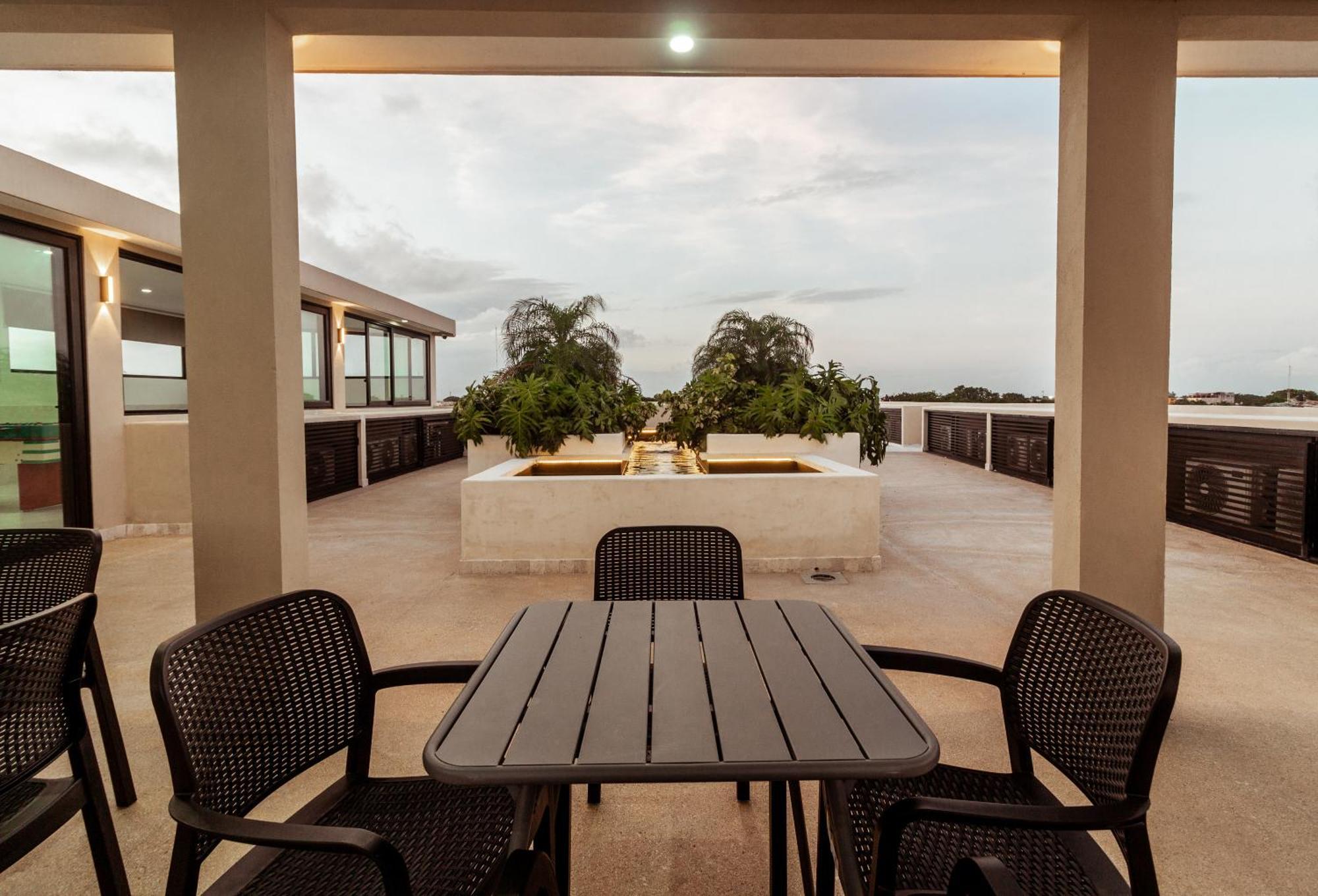 Xoza Urban Escape Hotel